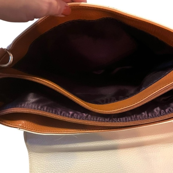 Art Fever Cream and black leather bag with a unique design, with zipper - Picture 7 of 12